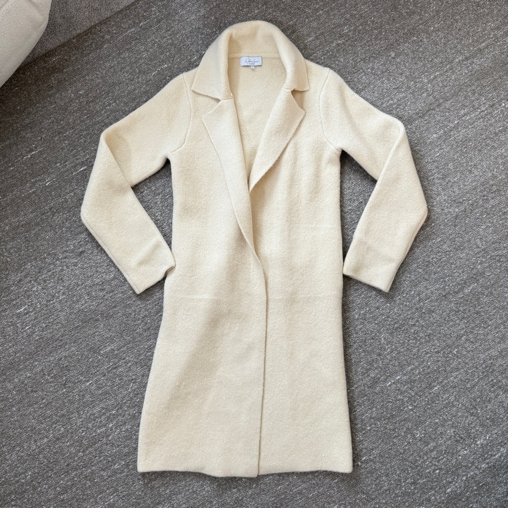 L’Academie Cardigan